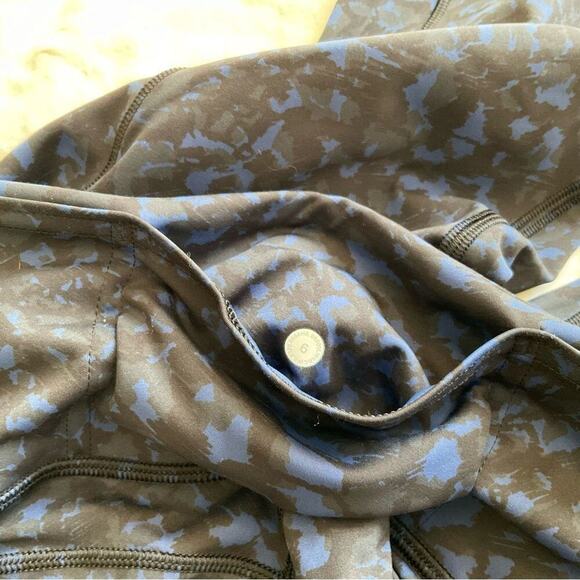 Lululemon Women Fast Free HR LW6BCWS WLTL Blue Black Print - Picture 13 of 13